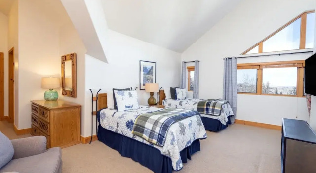 Bear Creek Lodge 408 4 Bedroom Condo by Alpine Lodging Telluride, Забронировать Отель Отели Telluride Ski 3 звезды, 3*