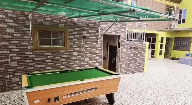 Royal Moon Hotel & Suites, Book Hotel Cheap Hotels in Lagos State