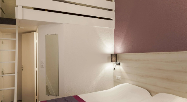 Трёхместный номер Standard Kyriad Lille Est - Villeneuve dAscq