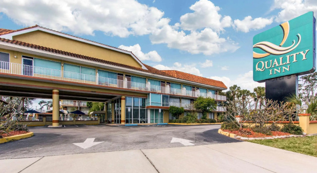 Четырёхместный люкс Rodeway Inn Central Clearwater Beach