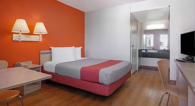 Номер Standard Motel 6-Oceanside, CA