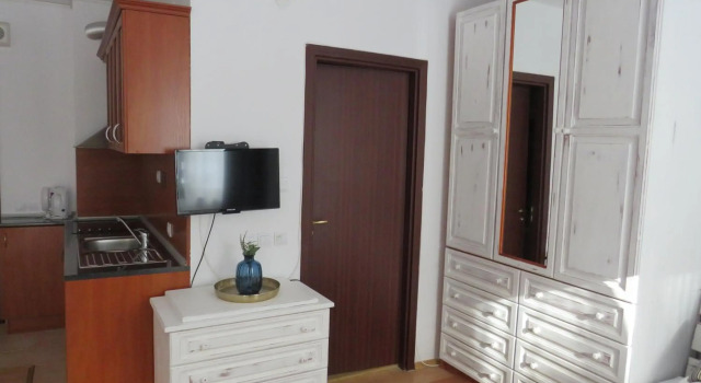 Flora Violet Studio Apartment nr 10, Book Apartment Samokov 
