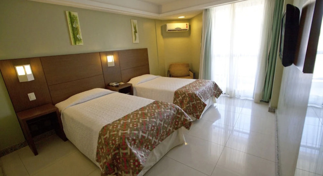 Двухместный номер Deluxe с балконом Aquarios Praia Hotel