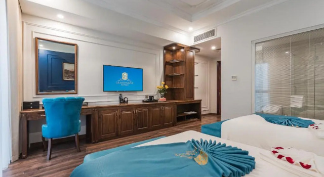 Grand Fleuve Boutique