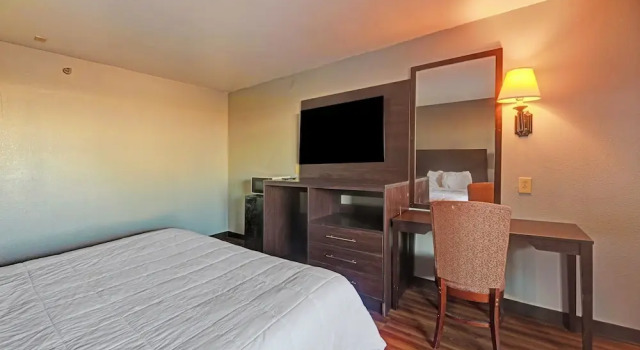 Двухместный номер Standard Travelers inn by OYO Wichita Falls