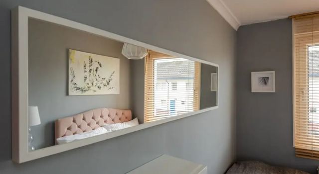 Newly Refurbished 3 Bed Flat For 6 Guests, Забронировать Отель Отели Лондона 3 звезды, рядом с Станция метро New Cross Gate, 3*