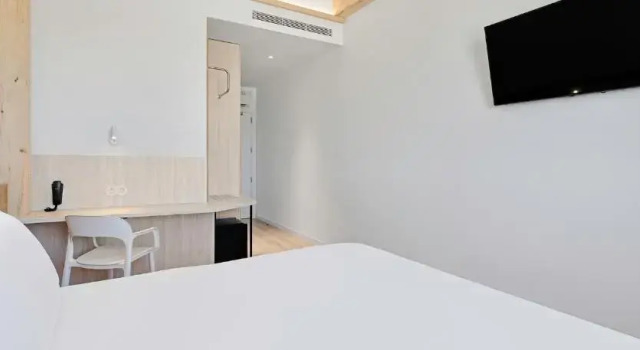 Номер Standard B&B HOTEL Madrid Tres Cantos