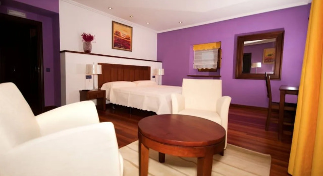 Casa Rural Los Sombredales, Prenota Hotel Hotel a Asturie con parcheggio, Parcheggio