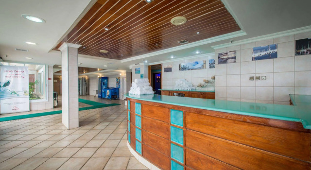 Rimonim Hermon Holiday Village, Book Hotel Neve Ativ Mount Hermon