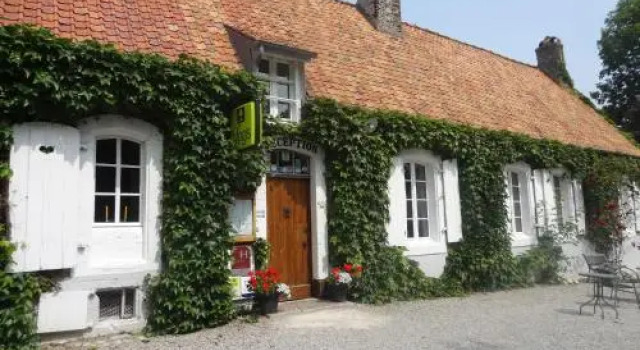 Hôtel Ferme de la Raterie, Varaa Hotelli  