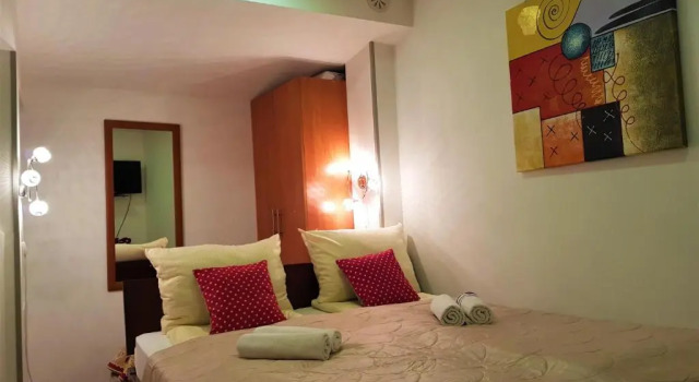 B&B Bazeni, Забронировать Отель «постель и завтрак» Отели Сараево с парковкой, рядом с Улица Башчаршия, Парковка