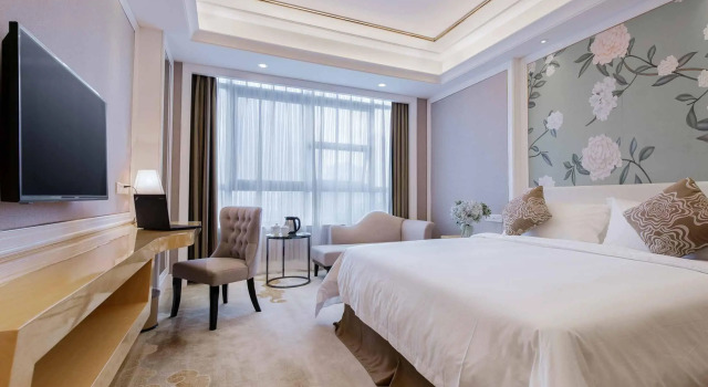 Vienna International Shenzhen Tianan Digital City, Rezerwuj Hotel Hotele w Shenzhen z parkingiem, Parking
