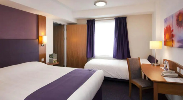 Семейный номер Standard Premier Inn Dundee East