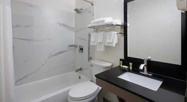 Super 8 by Wyndham Richmond Midlothian Turnpike