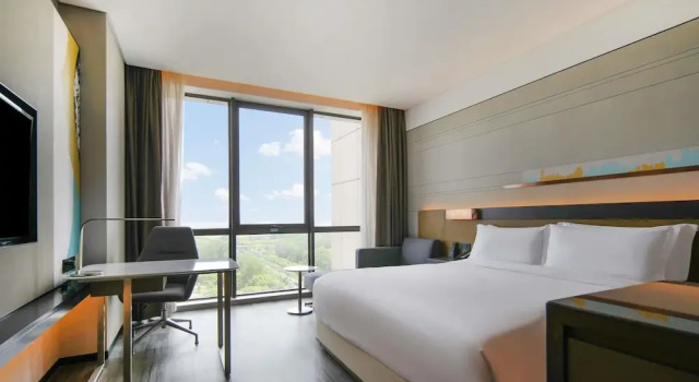 Двухместный номер Deluxe с видом на город Novotel Shanghai Chuansha