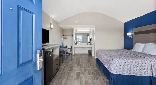 Двухместный номер Standard Цокольный этаж Blue Wave Inn