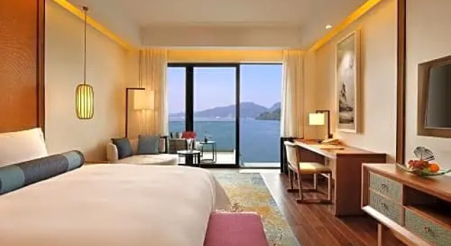 Двухместный клубный номер Standard с видом на озеро Crowne Plaza Huangshan Taiping Lake
