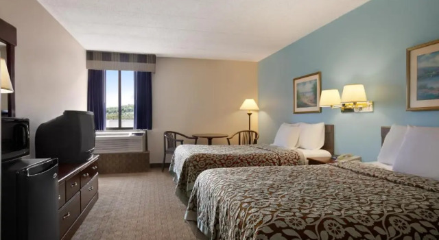 Номер Deluxe Days Inn by Wyndham Reading Wyomissing