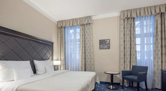 Pytloun Old Armoury Hotel Prague