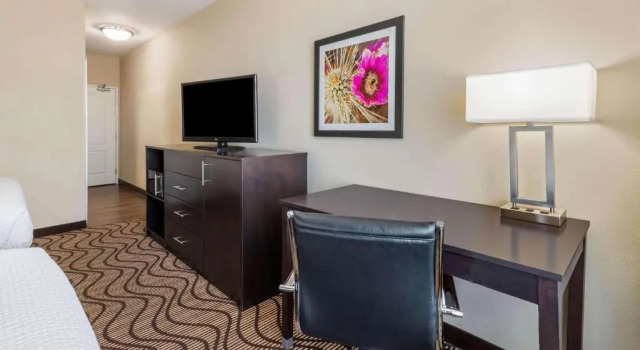 Номер Executive La Quinta by Wyndham Artesia