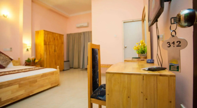 Navro Beach Resort
