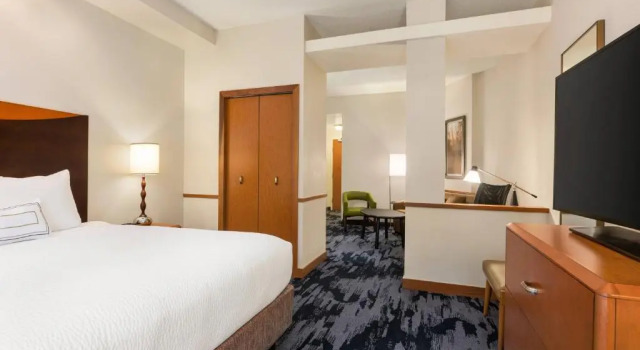 Студия Fairfield Inn & Suites Jacksonville West/Chaffee Point