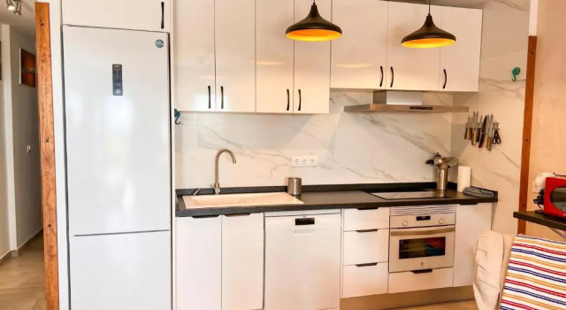 Апартаменты Tarifa Cozy House, Beach Front, Pool, Wifi