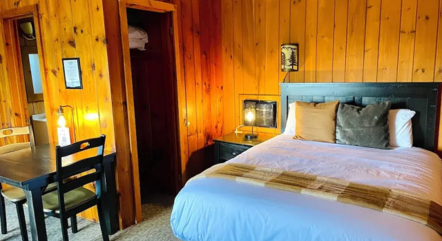 Люкс Waters Edge Lodge