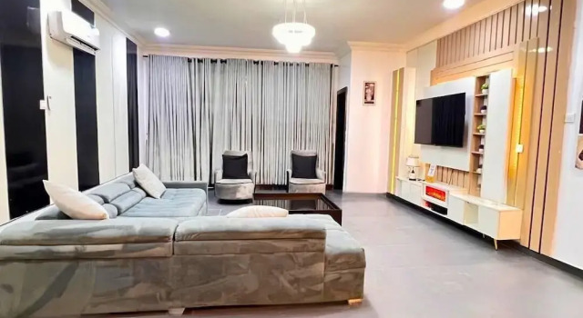 Апартаменты Business Service Apartment Hub
