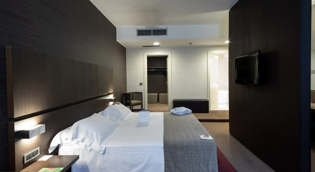 Семейный номер Standard Best Western Plus Hotel Monza e Brianza Palace