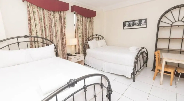 421 Studio Apartment Hollywood Beach, Book Lejlighed Hoteller i Panhandle Florida med pool, Swimmingpool