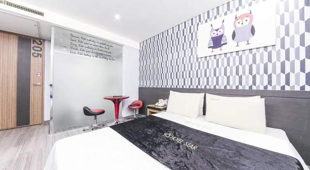 Двухместный номер Standard New STAR MOTEL