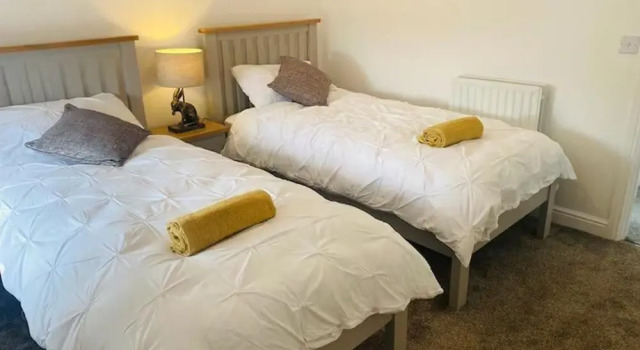 Idyllic Cottage Sleeps 4 pet Friendly