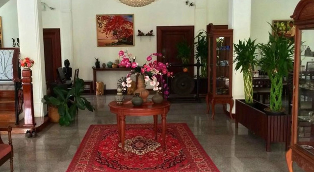 Vayakorn Inn