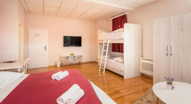 Четырёхместный номер Superior Boutique Hostel Livia