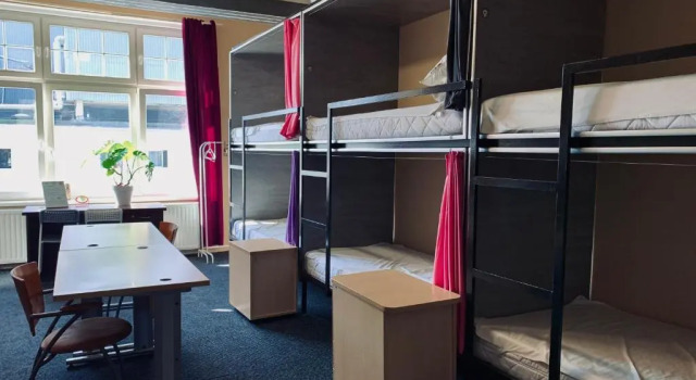 Кровать в общем номере (женский номер) Chilli Hostel