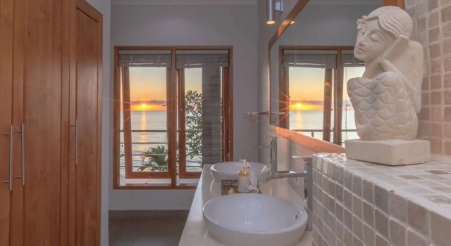 Вилла Luxury с 3 комнатами рядом с пляжем Villa Sean