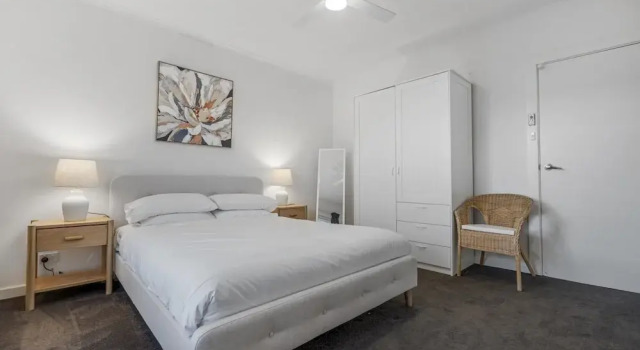3-bed Campbelltown Stay With Private Balcony, Reserva ahora Apartamento Campbelltown Australia Meridional