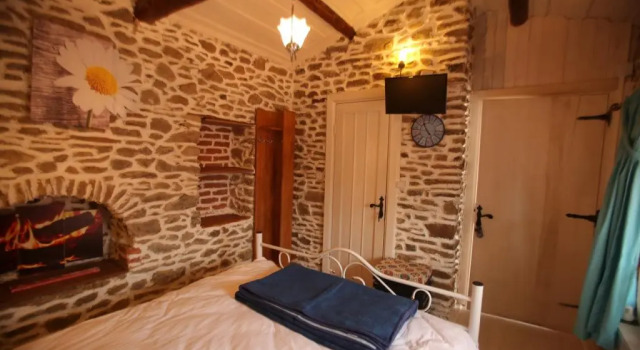 Birgi Izzet Efendi Taskonak, Book Hotel Birgi Aegean Region