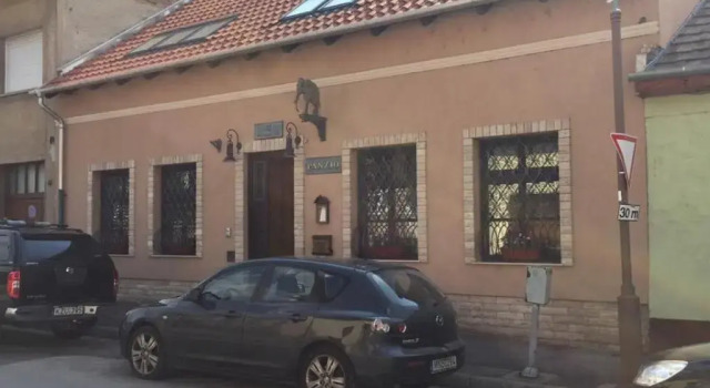 Arany Elefant Panzio, Rezervasyon Otel Estergon 
