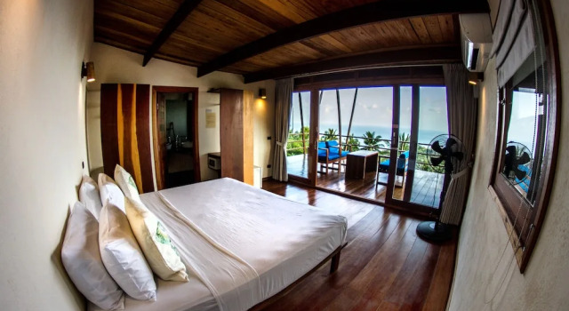 Люкс с балконом Ecotao Lodge