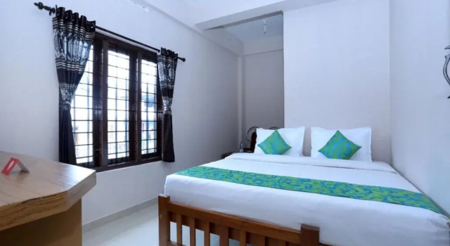 Hotel Periyar Towers by OYO Rooms