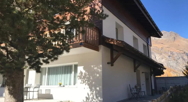 Кровать в общем номере с 6 комнатами Chalet Talisman