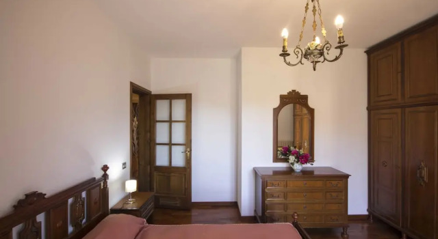 Appartamento La Villetta, Book Apartment Hotels in Como with a Pool, Swimming Pool