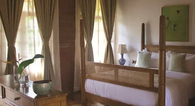 Люкс Premier The Postcard Saligao