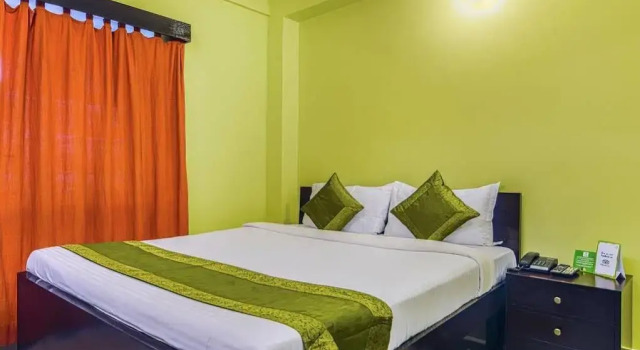 OYO Rooms Ekdalia, Забронировать Отель Баллигандж Калькутта