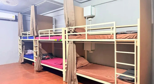Y&D Hostel, Забронировать Хостел Хостелы Бангкока, рядом с Пирс Пхра Артхит, Хостел