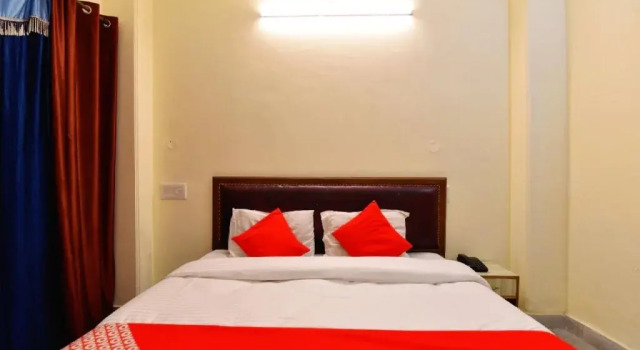 Hotel Royal View by OYO Rooms, Забронировать Отель Шимла 