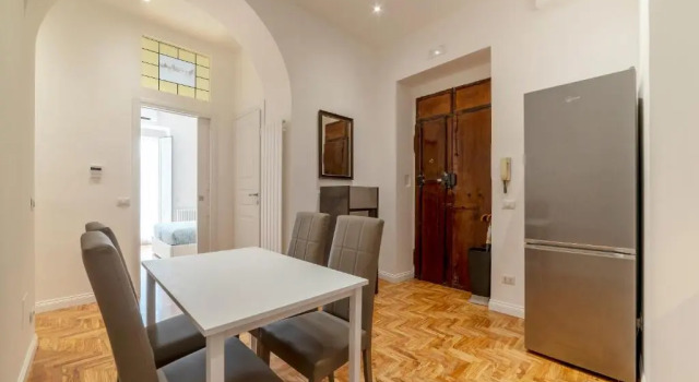 Rione Prati Elegant Apartment With Balcony, Забронировать Апартаменты/квартира Апартаменты Лацио, Апартаменты/квартира