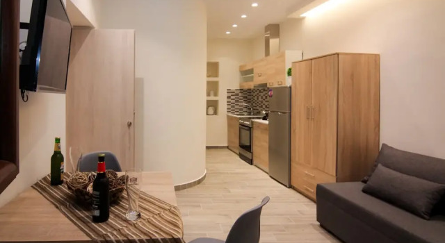 Студия Contemporary Studios Old Port
